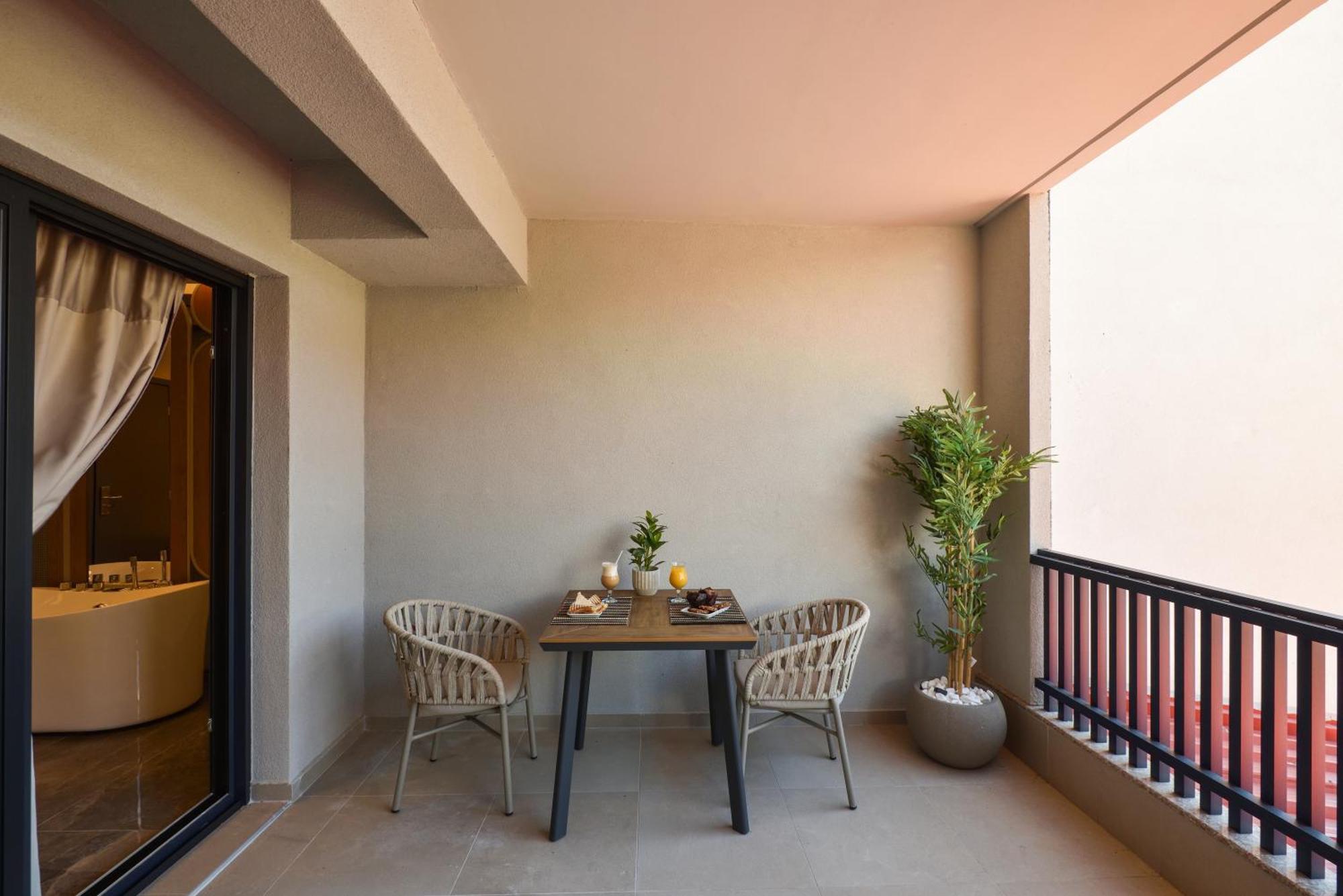 Corylus Luxury Rooms & Suites Leptokarya  Bagian luar foto