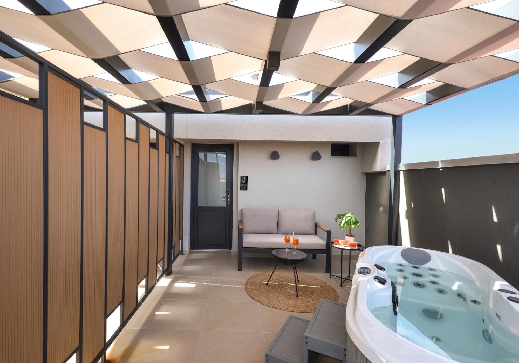 Corylus Luxury Rooms & Suites Leptokarya  Bagian luar foto