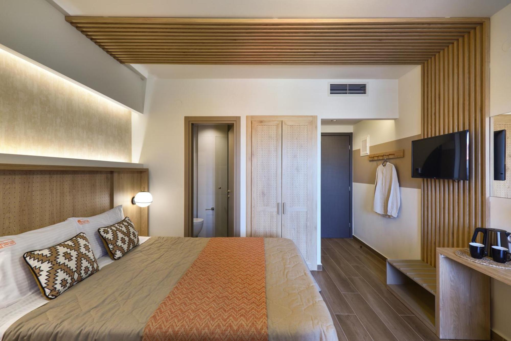 Corylus Luxury Rooms & Suites Leptokarya  Bagian luar foto