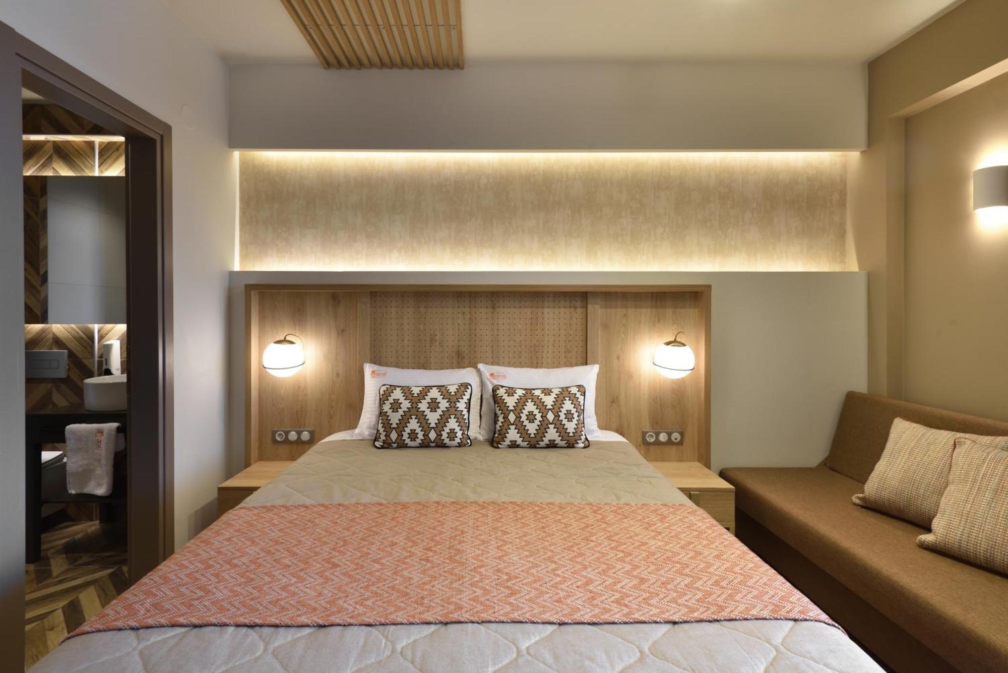 Corylus Luxury Rooms & Suites Leptokarya  Bagian luar foto